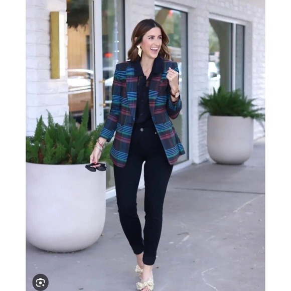 Cabi holiday blazer - Picture 2 of 9
